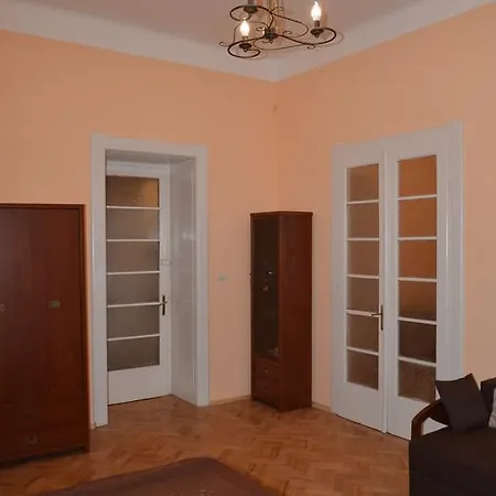 Apartment Viatores *